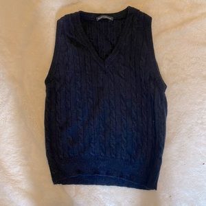 Sweater vest
